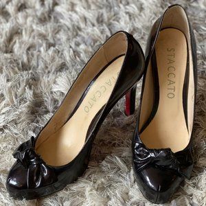 Black Patent Leather Heels w Red Bottoms
